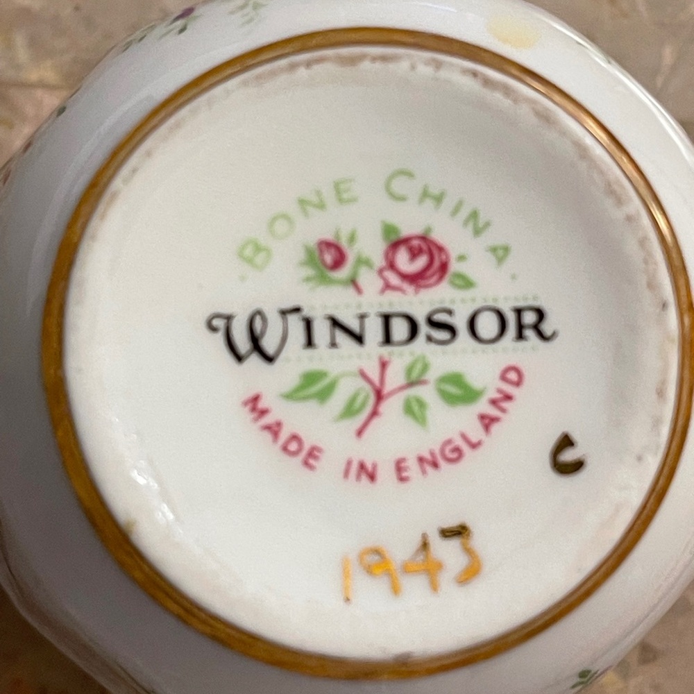 Windsor Floral Bone China Teacup